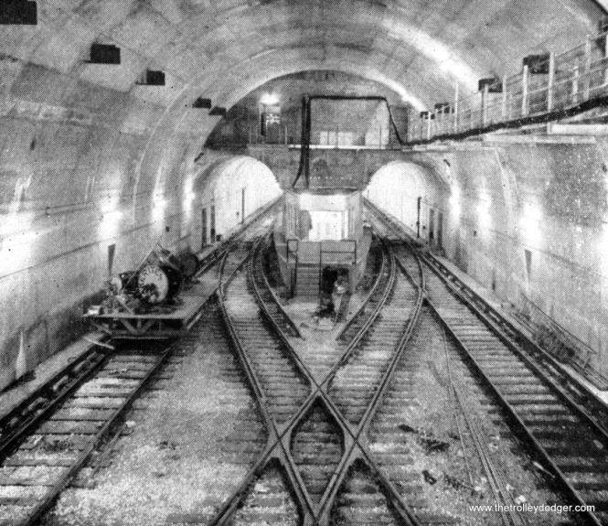 From 1951 to 1958, the CTA Dearborn-Milwaukee subway ended at a stub-end terminal at the LaSalle Street station. The original plans were for an underground loop just east of the old Main Post Office, but that was given up in order to save money.